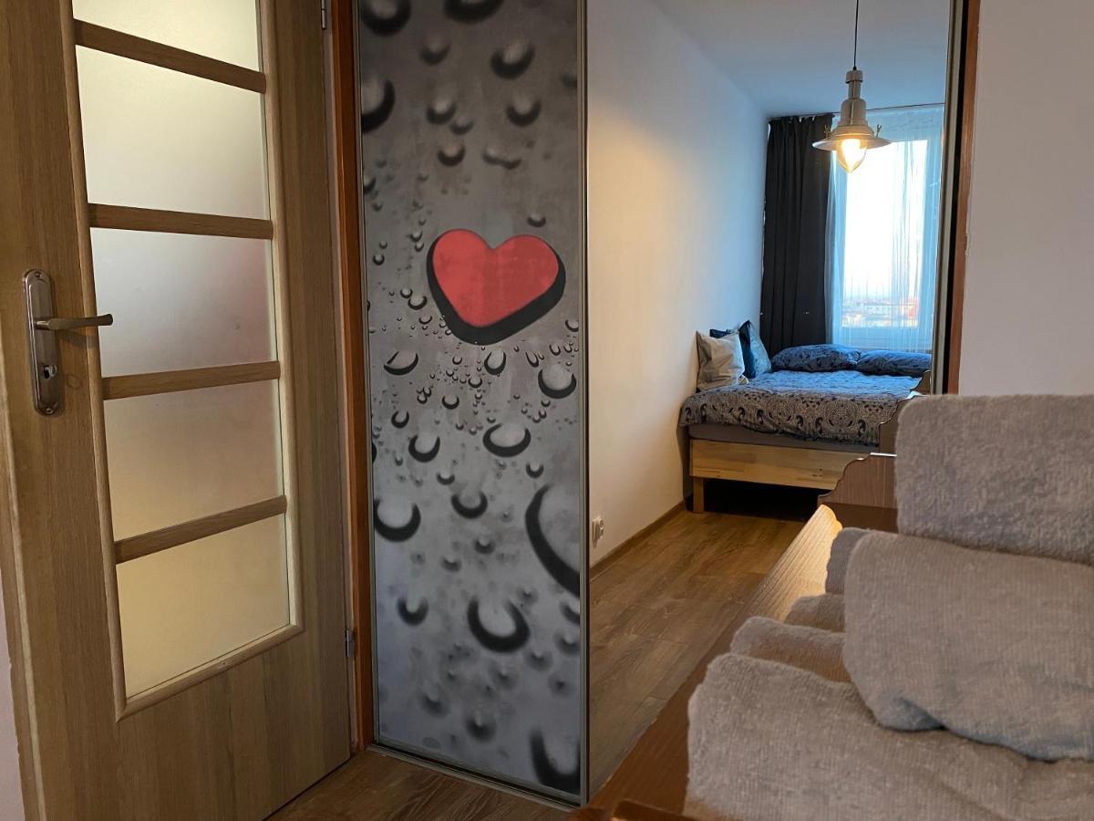 On The Corner 7 Apartment Катовице Екстериор снимка