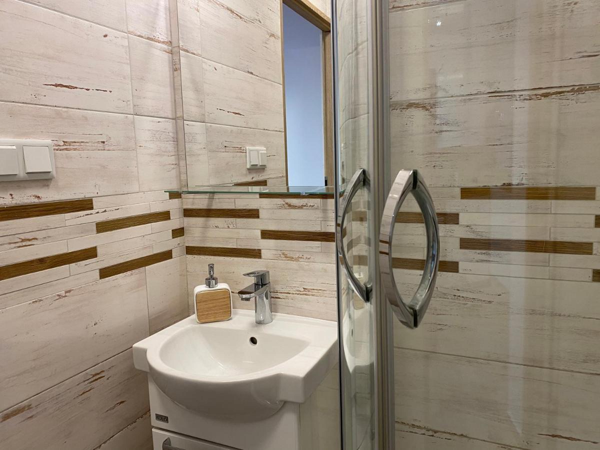 On The Corner 7 Apartment Катовице Екстериор снимка
